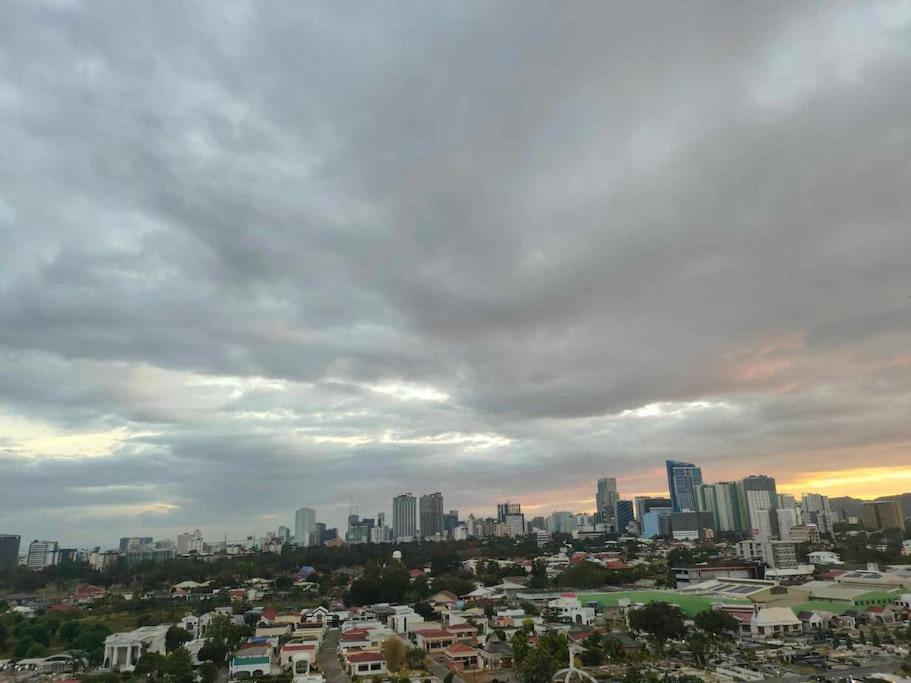 2Br Unit Villahermia Staycation, Cebu Mandaue Esterno foto