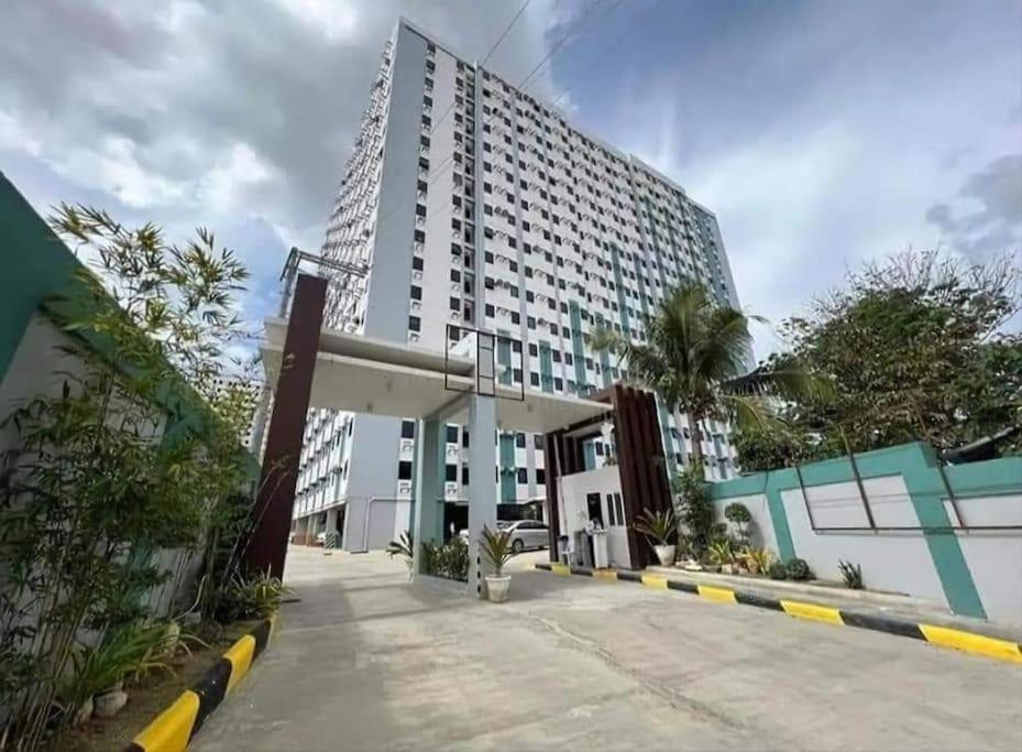 2Br Unit Villahermia Staycation, Cebu Mandaue Esterno foto